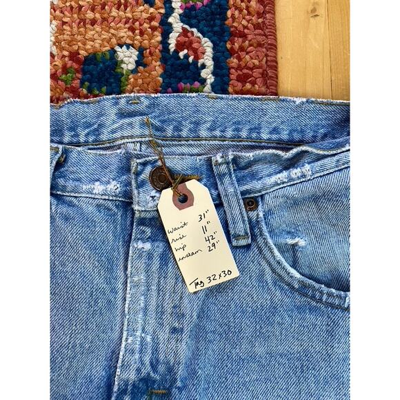 Lee Jeans 1990 Distressed - Picture 2 of 10